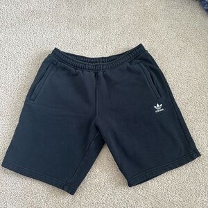 ADIDAS BLACK SHORTS MEDIUM
